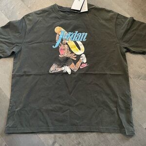 Jordan Women's Graphic Girlfriend T-Shirt washed Black  size L